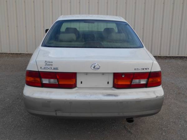 1999 Lexus ES 300 Base - - by dealer - vehicle for sale in Wilmington, OH – photo 6