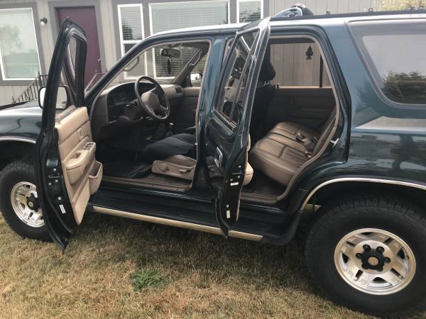 Beautiful 94 Toyota 4Runner 4x4 (lowered price) for sale in Fortuna, CA – photo 5