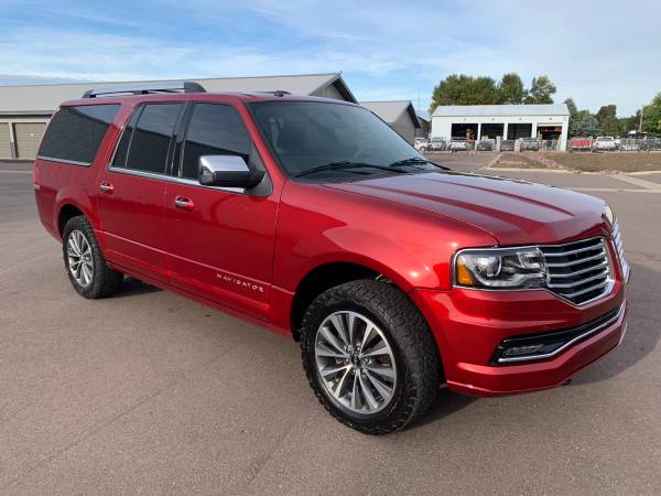 2015 Lincoln Navigator L EcoBoost 4x4 61K Miles for sale in Sioux Falls, SD – photo 4