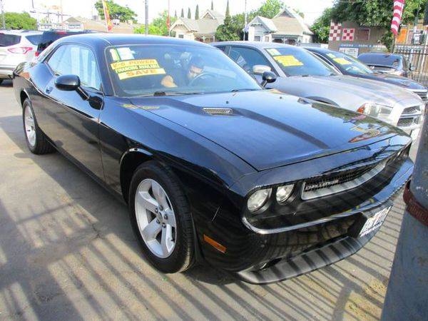 2013 Dodge Challenger SXT 2dr Coupe for sale in Stockton, CA