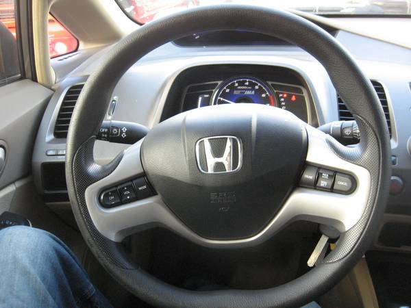 2007 Honda Civic Hybrid...One Owner, 93k Miles! - cars & trucks - by... for sale in Portland, OR – photo 12
