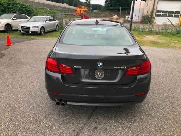 2013 BMW 528 XI with 78000 Miles for sale in Concord, MA – photo 5
