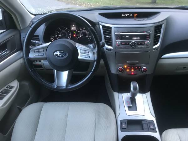 2011 SUBARU OUTBACK 2.5 PREMIUM BLUETOOTH AWD VERY CLEAN! for sale in Minneapolis, MN – photo 12