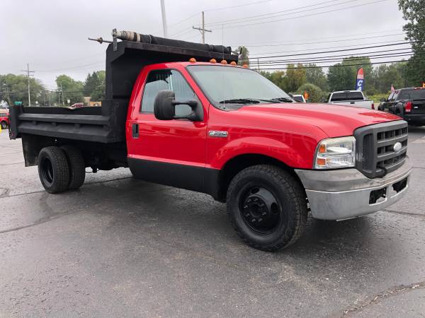 2005 Ford F350 Super Duty! Cab & Chassis! Dump Truck! One Owner! for sale in Ortonville, OH – photo 7