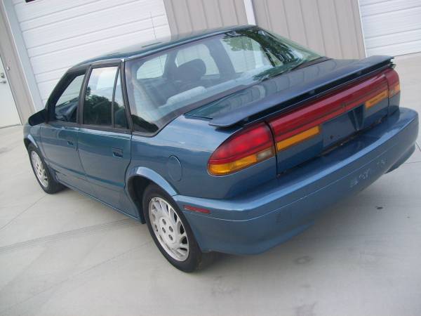 1994 Saturn CarFax shows NO accidents 2 owners runs excellent economy! for sale in Marion, NC – photo 4