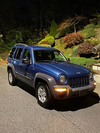 2003 Jeep Liberty sport 4x4 - cars & trucks - by owner - vehicle... for sale in STATEN ISLAND, NY