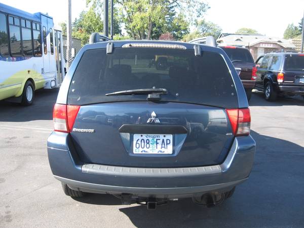 2006 Mitsubishi Endeavor SUV for sale in Portland, OR – photo 4