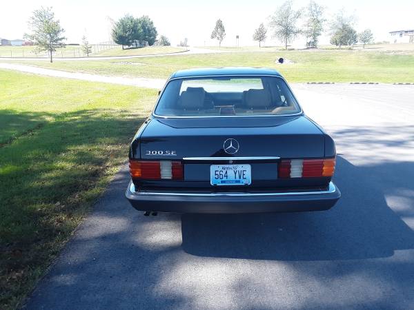 1990 Mercedes-Benz 300SE (low miles) for sale in owensboro, KY – photo 8