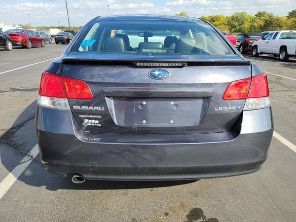 2010 Subaru Legacy 2 5i Limited - - by dealer for sale in Saint Louis, MO – photo 9