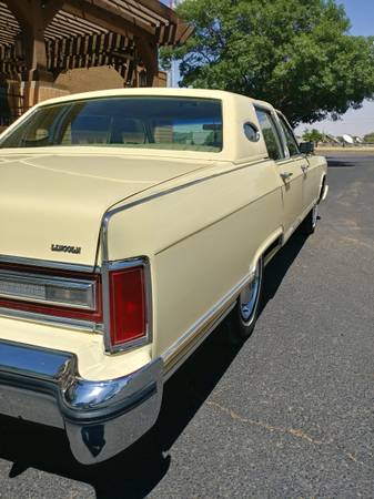 1978 Lincoln Town Car Continental LOWERED PRICE 10 5K - cars & for sale in Lubbock, TX