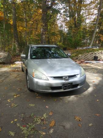 2004 Honda accord manual transmission for sale in Cumberland, RI – photo 3