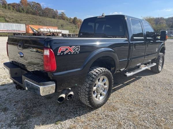 2016 Ford Super Duty F-250 SRW Lariat - - by dealer for sale in Chillicothe, OH – photo 8