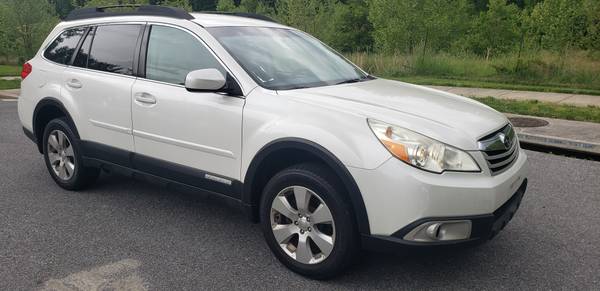 2011 Subaru Outback 2 5i AWD Premium 210K Miles 3999 - cars & for sale in Capitol Heights, District Of Columbia