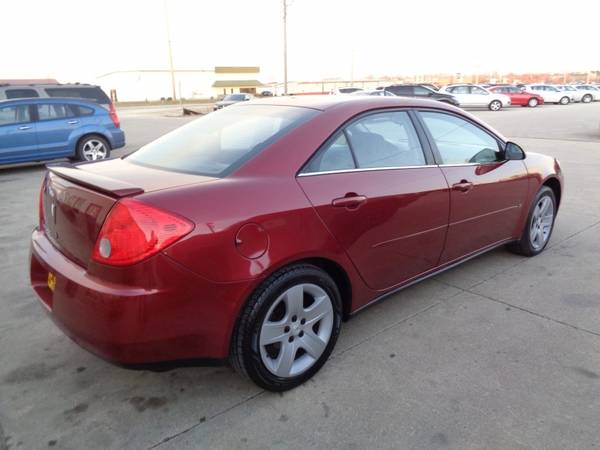 2008 Pontiac G6 4dr Sdn 144kmiles! - - by dealer for sale in Marion, IA – photo 9