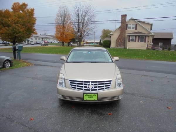 2006 Cadillac DTS 4-DR Southern Vehicle No Rust for sale in Derby vt, VT – photo 8