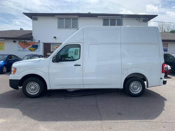 ★★★ 2014 Nissan NV2500HD S / High Roof Cargo! ★★★ - cars & trucks -... for sale in Grand Forks, ND