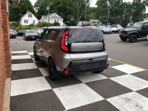 2015 Kia Soul 5dr Wgn Manual Hatchback - - by dealer for sale in Waterbury, CT – photo 6