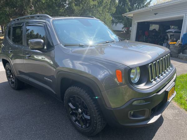 Jeep Renegade Latitude 4x4 with My Sky for sale in Jamesville, NY