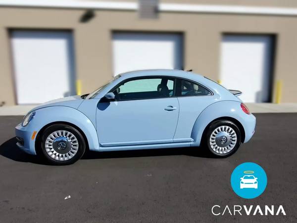 2016 VW Volkswagen Beetle 1.8T SE Hatchback 2D hatchback Blue - -... for sale in Chaska, MN – photo 5