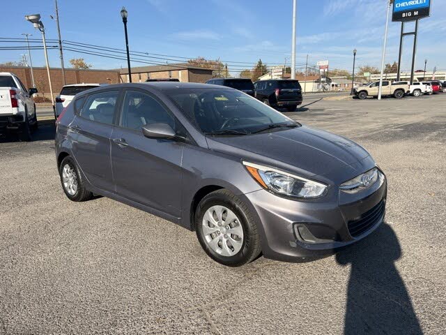 2017 Hyundai Accent SE 4-Door Hatchback FWD for sale in Radcliff, KY – photo 6