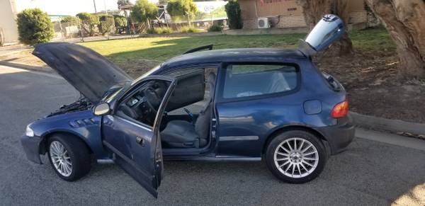 95 Hatchback gas saver 5 speed manual 41 MPG! for sale in Salinas, CA – photo 2