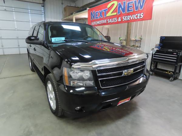 2008 CHEVY SUBURBAN - cars & trucks - by dealer - vehicle automotive... for sale in Sioux Falls, SD – photo 2