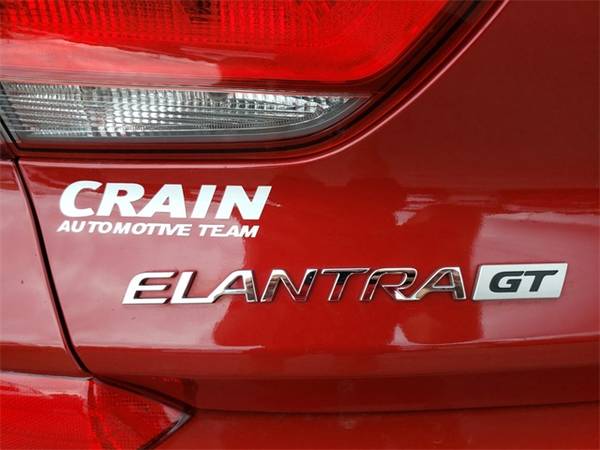 2018 Hyundai Elantra GT Base hatchback Scarlet Red Pearl for sale in Fayetteville, AR – photo 10
