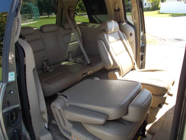 '04 Ford Freestar SEL 63K miles Loaded. for sale in Buffalo, NY – photo 9