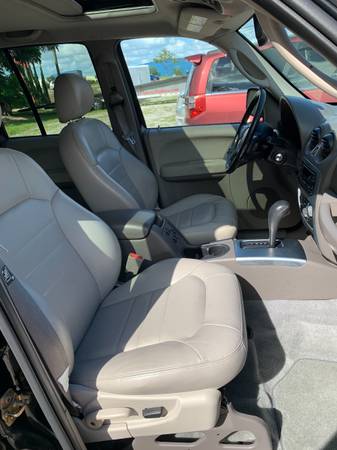 2004 JEEP LIBERTY LIMITED - cars & trucks - by owner - vehicle... for sale in Clearwater, FL – photo 2
