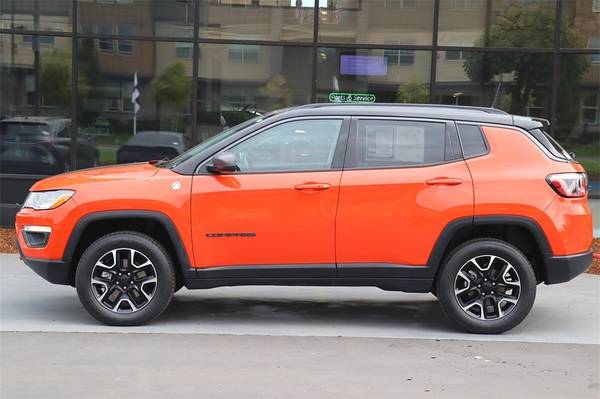 2020 Jeep Compass 4x4 4WD Trailhawk SUV - - by dealer for sale in Gresham, OR – photo 9