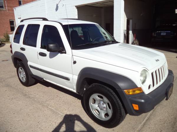 2007 Jeep Liberty Sport, 4X4, 3.7 V-6, automatic for sale in Coldwater, KS