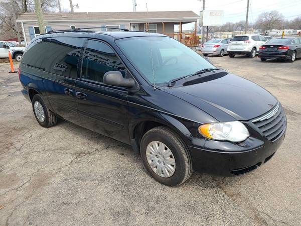 2006 Chrysler Town Country LWB LX - - by dealer for sale in Topeka, KS – photo 2
