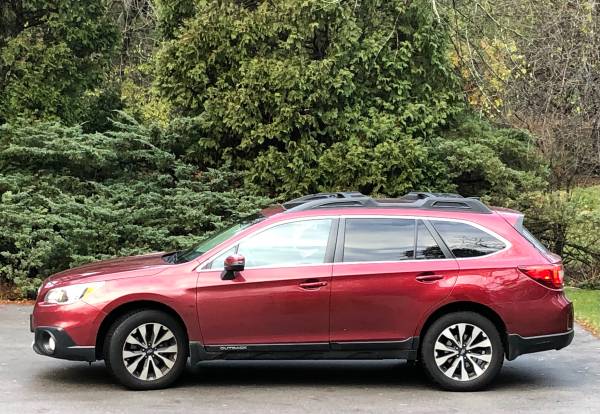 2016 Subaru Outback Limited - cars & trucks - by owner - vehicle... for sale in milwaukee, WI – photo 2