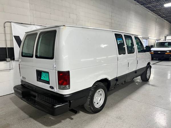 2004 Ford E150 Cargo Van - - by dealer - vehicle for sale in Villa Park, IL – photo 6
