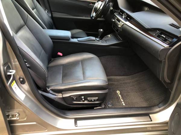 2015 Lexus ES350 Luxury Car 75k miles for sale in Wake Island, HI – photo 9
