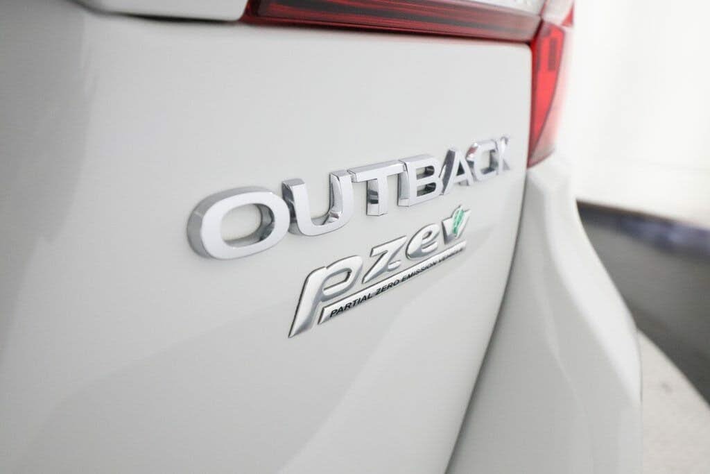 2017 Subaru Outback 2.5i Premium AWD for sale in Grand Rapids, MI – photo 37