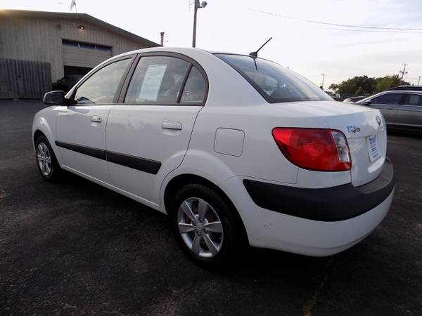 2008 KIA RIO LX ~ EASY FAST 60 SECOND CREDIT APPROVAL! for sale in Crystal, MN – photo 4