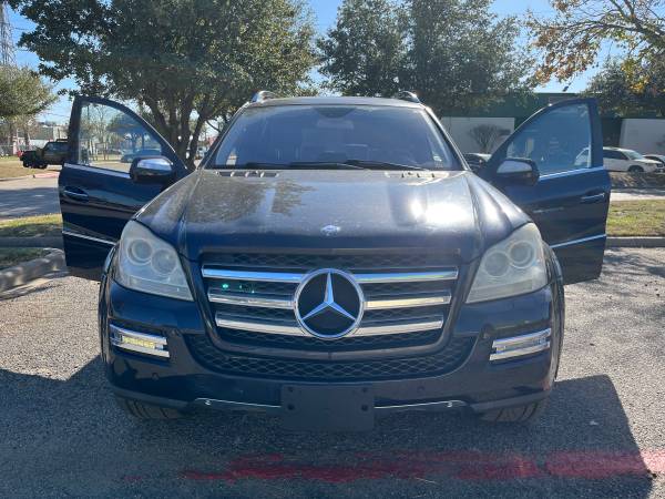 2010 Mercedes Benz GL550 4MATIC, CLEAN TITLE! EXCELLENT! - cars & for sale in Dallas, TX – photo 3