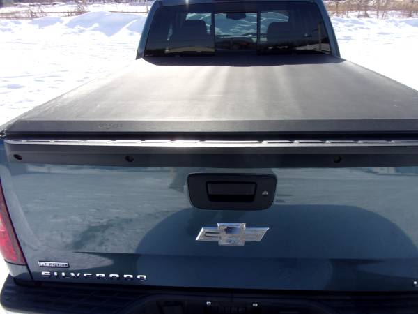 Super Clean 2009 Chevy Silverado Ext Cab LT Z71 4X4 95k Minimal for sale in WEBSTER, NY – photo 10