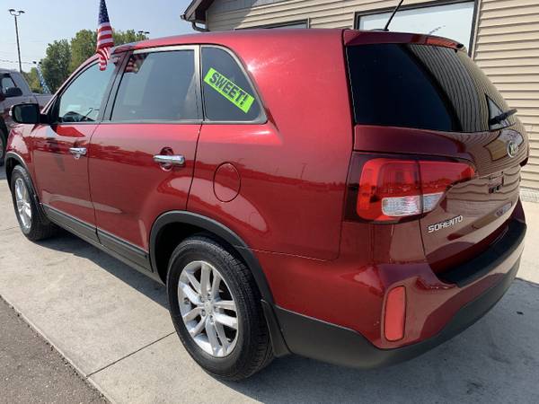 2014 Kia Sorento 2WD 4dr I4 LX - cars & trucks - by dealer - vehicle... for sale in Chesaning, MI – photo 6
