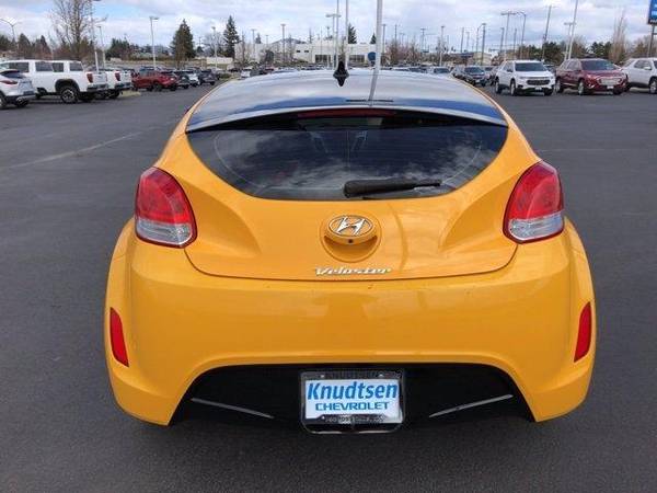 2016 Hyundai Veloster coupe Yellow - - by dealer for sale in Post Falls, MT – photo 4
