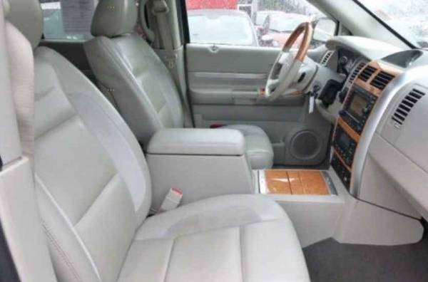 2008 Chrysler Aspen limited hemi, low miles for sale in Brooklyn, NY – photo 4