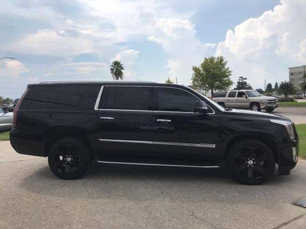 2015 Cadillac Escalade Luxury - EVERYBODY RIDES!!! for sale in Metairie, LA – photo 3