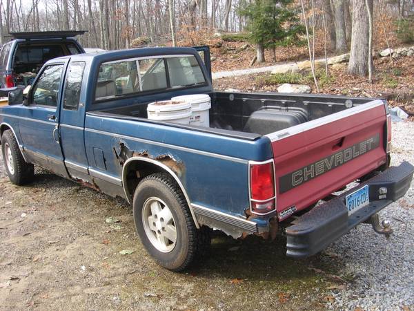 1991 Chevy S10 4x4 Yard Snow Plow Truck for sale in Killingworth, CT – photo 4