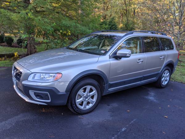 2011 Volvo XC70 - cars & trucks - by owner - vehicle automotive sale for sale in Mechanicsville, VA – photo 2