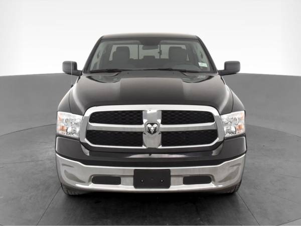 2020 Ram 1500 Classic Crew Cab SLT Pickup 4D 6 1/3 ft pickup Black -... for sale in Baltimore, MD – photo 17