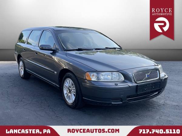 2005 Volvo V70 2 4 5-Speed Automatic - - by dealer for sale in Lancaster, PA