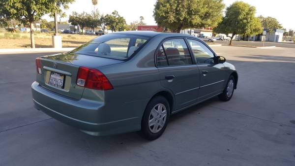 2004 Honda Civic (SUPER LOW MILES, CLEAN TITLE, GREAT DEAL) for sale in Porterville, CA – photo 3