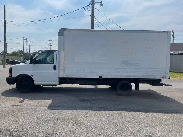 2008 GMC 3500 16ft BOX TRUCK for sale in Portsmouth, VA – photo 2