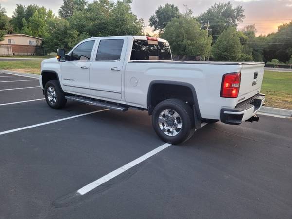 2015 GMC Sierra 2500HD available WiFi 4WD Crew Cab 153 7 Denali for sale in Harrisville, ID – photo 3